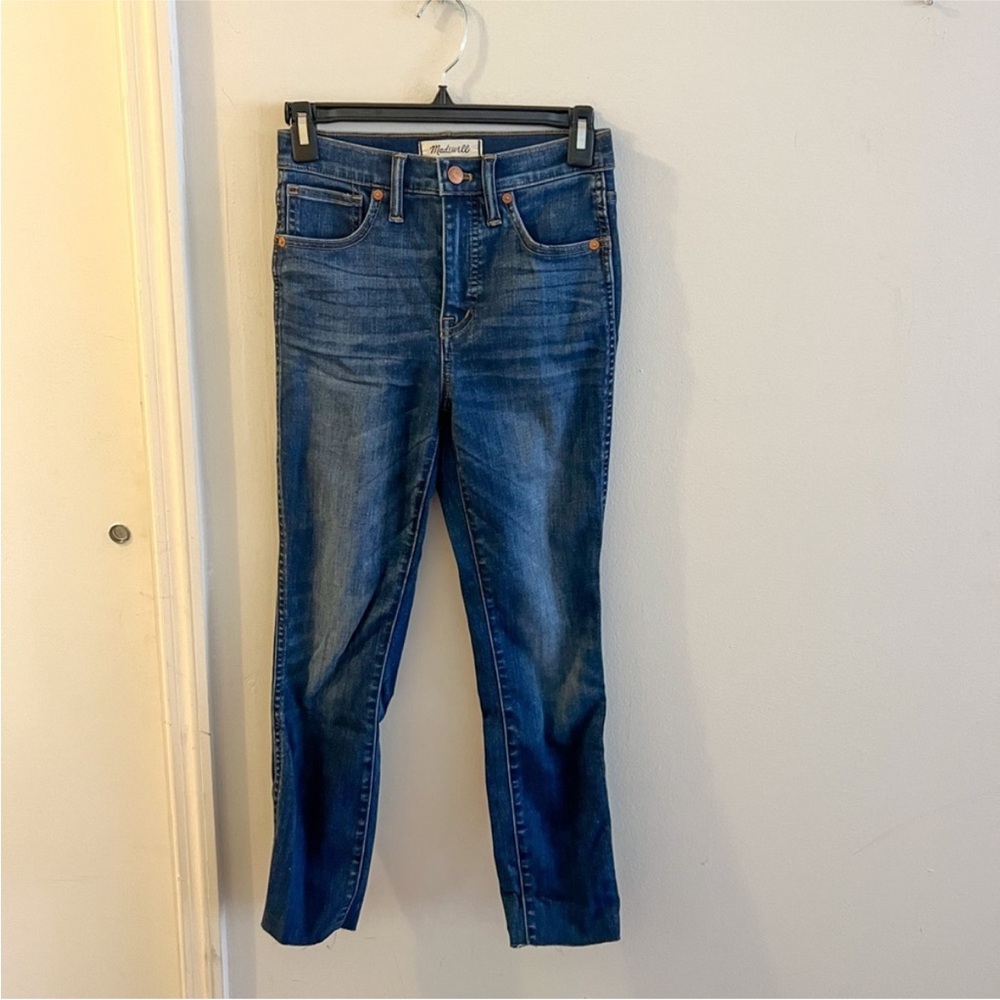 Madewell 10 inch high rise skinny jeans, raw hem, altered length, blue, size 24